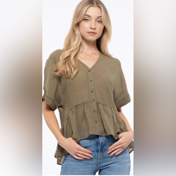 Blu Pepper Olive Peplum Woven Blouse (New With Tags) - Picture 2 of 5
